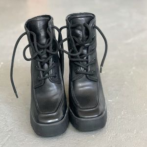 Taliani Schutz Heeled Boots, size 5